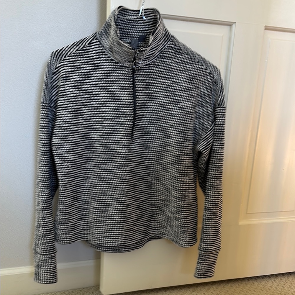 Sweaty Betty Striped Navy and White 1/4 Zip